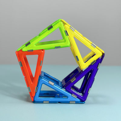 Kleurrijke geometrische magnetische tegels Freestyle Pentaram vormen Bouwblokken Set